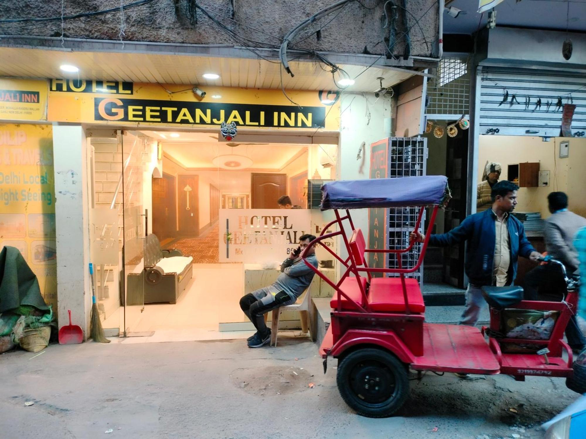 Hotel Geetanjali Inn Új-Delhi Kültér fotó
